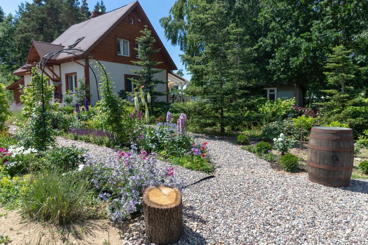 Cottage On The Hill Kielno Esterno foto